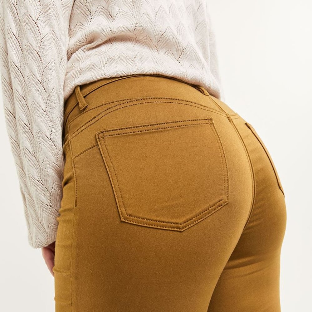 Sculpting Mid Rise Skinny Jean - Picture 2 of 3